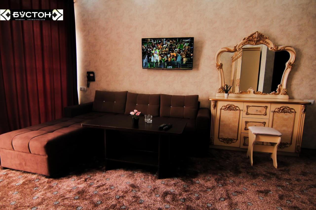 Hotel Buston Chkalovsk エクステリア 写真
