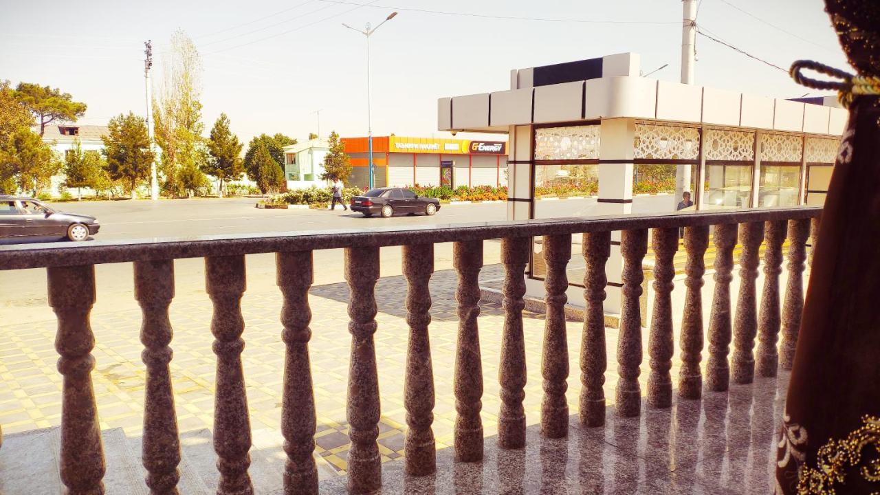 Hotel Buston Chkalovsk エクステリア 写真