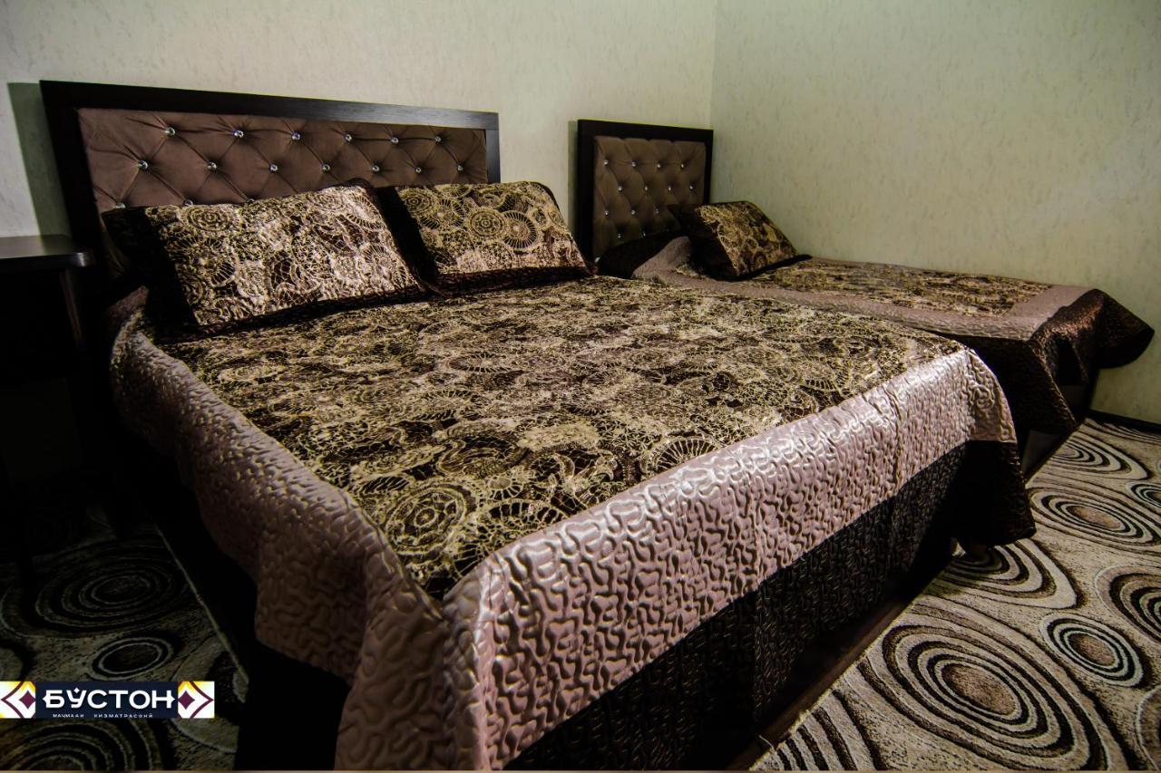 Hotel Buston Chkalovsk エクステリア 写真